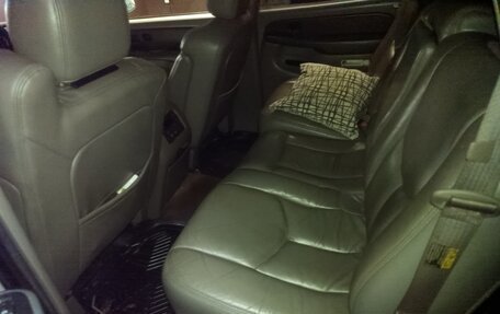 GMC Yukon III, 2002 год, 750 000 рублей, 8 фотография