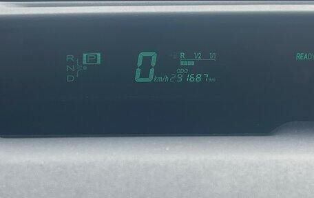 Toyota Prius, 2008 год, 830 000 рублей, 10 фотография