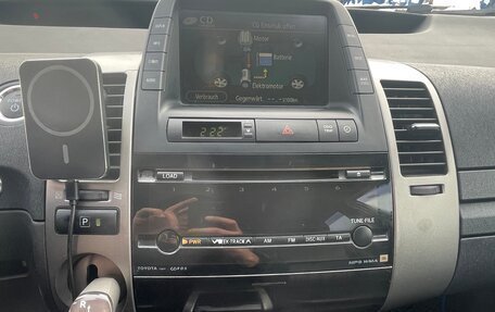 Toyota Prius, 2008 год, 830 000 рублей, 11 фотография