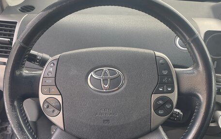 Toyota Prius, 2008 год, 830 000 рублей, 14 фотография