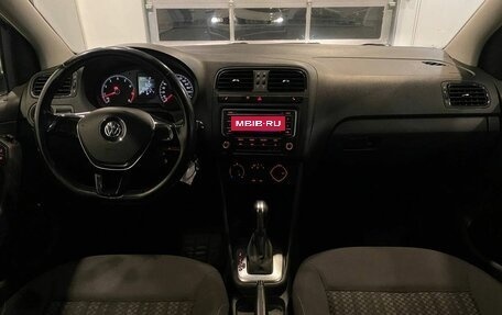 Volkswagen Polo VI (EU Market), 2015 год, 785 000 рублей, 9 фотография