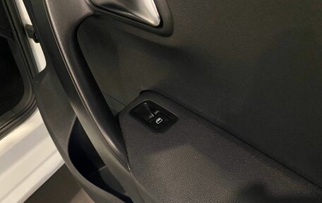 Volkswagen Polo VI (EU Market), 2015 год, 785 000 рублей, 28 фотография