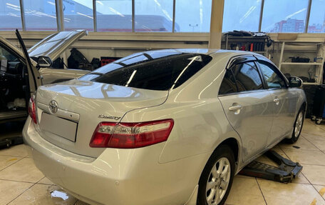 Toyota Camry, 2010 год, 1 649 000 рублей, 4 фотография