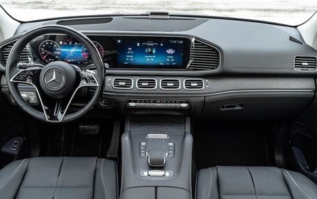 Mercedes-Benz GLE, 2025 год, 14 090 000 рублей, 15 фотография