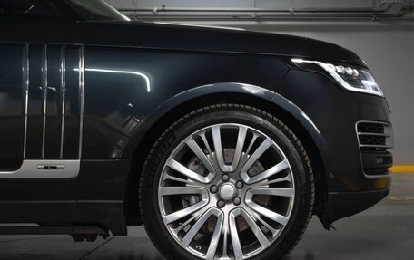 Land Rover Range Rover IV рестайлинг, 2019 год, 10 900 000 рублей, 4 фотография