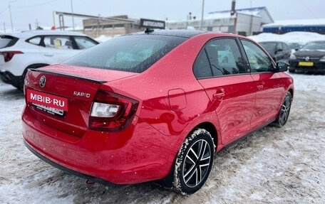 Skoda Rapid I, 2018 год, 1 370 000 рублей, 7 фотография