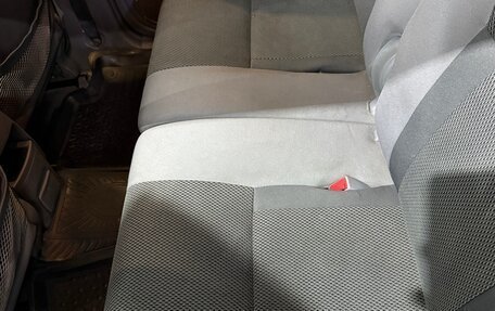 Toyota RAV4, 2003 год, 470 000 рублей, 21 фотография