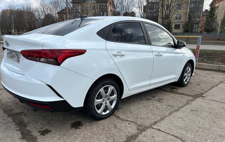Hyundai Solaris II рестайлинг, 2020 год, 1 370 000 рублей, 5 фотография