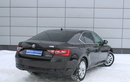 Skoda Superb III рестайлинг, 2017 год, 1 795 000 рублей, 6 фотография