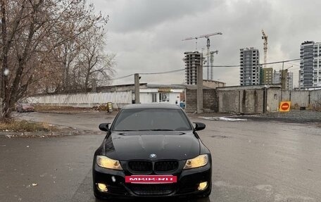BMW 3 серия, 2010 год, 880 000 рублей, 15 фотография