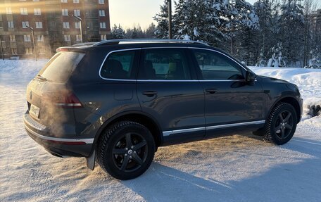 Volkswagen Touareg III, 2015 год, 3 950 000 рублей, 4 фотография