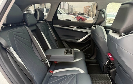 Geely Atlas, 2024 год, 3 160 000 рублей, 30 фотография