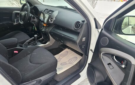 Toyota RAV4, 2011 год, 1 420 000 рублей, 19 фотография