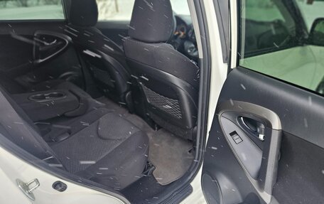 Toyota RAV4, 2011 год, 1 420 000 рублей, 18 фотография