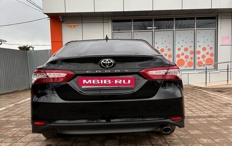 Toyota Camry, 2021 год, 3 600 000 рублей, 3 фотография