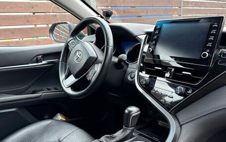 Toyota Camry, 2021 год, 3 600 000 рублей, 16 фотография