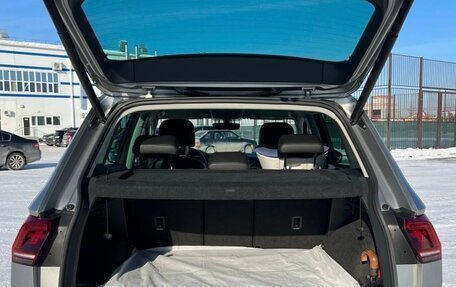 Volkswagen Tiguan II, 2018 год, 3 340 000 рублей, 19 фотография