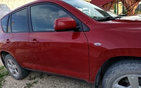 Toyota RAV4, 2006 год, 930 000 рублей, 2 фотография