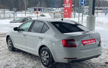 Skoda Octavia, 2019 год, 1 200 000 рублей, 4 фотография
