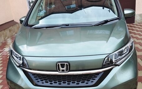 Honda Freed II, 2020 год, 1 840 000 рублей, 3 фотография
