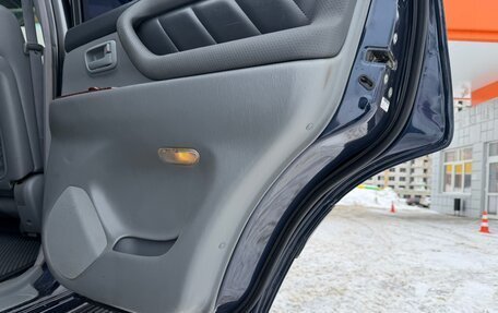 Toyota Land Cruiser 100 рестайлинг 2, 1998 год, 1 580 000 рублей, 22 фотография