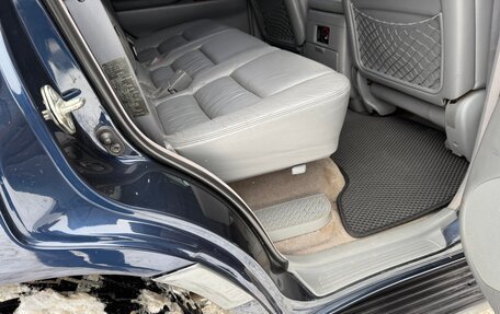 Toyota Land Cruiser 100 рестайлинг 2, 1998 год, 1 580 000 рублей, 27 фотография