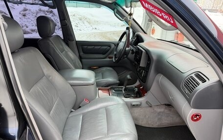 Toyota Land Cruiser 100 рестайлинг 2, 1998 год, 1 580 000 рублей, 28 фотография