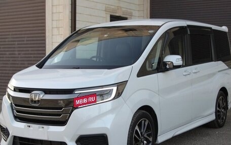 Honda Stepwgn IV, 2018 год, 1 790 000 рублей, 17 фотография