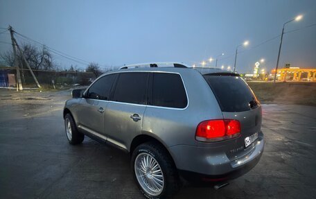 Volkswagen Touareg III, 2003 год, 675 000 рублей, 7 фотография