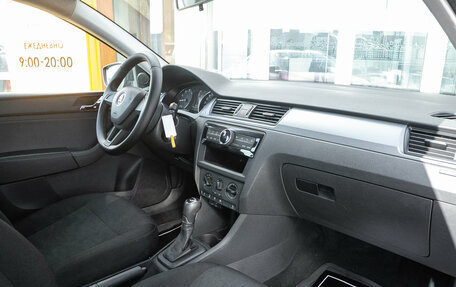 Skoda Rapid I, 2017 год, 1 098 000 рублей, 11 фотография