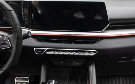 Geely Coolray I, 2024 год, 2 398 000 рублей, 14 фотография