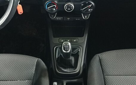 KIA Rio IV, 2021 год, 1 549 000 рублей, 17 фотография