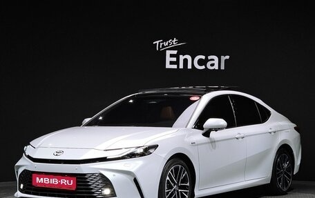 Toyota Camry, 2025 год, 6 800 000 рублей, 1 фотография