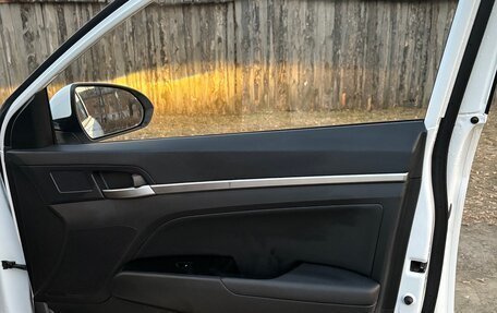 Hyundai Avante, 2019 год, 1 650 000 рублей, 11 фотография