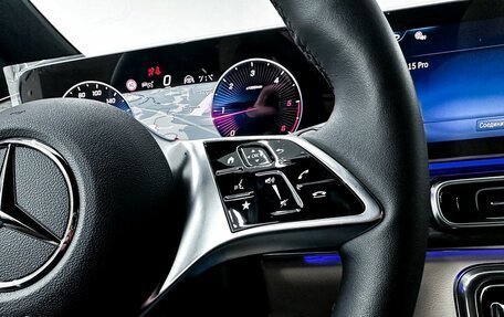 Mercedes-Benz V-Класс, 2025 год, 14 300 000 рублей, 16 фотография