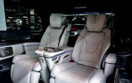 Mercedes-Benz V-Класс, 2025 год, 14 300 000 рублей, 24 фотография