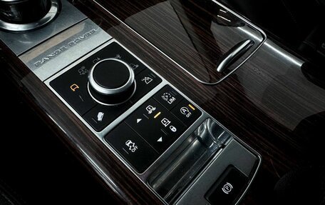 Land Rover Range Rover IV рестайлинг, 2017 год, 4 050 000 рублей, 17 фотография