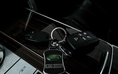 Land Rover Range Rover IV рестайлинг, 2017 год, 4 050 000 рублей, 19 фотография