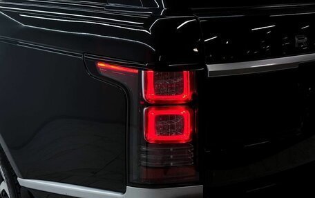 Land Rover Range Rover IV рестайлинг, 2017 год, 4 050 000 рублей, 30 фотография