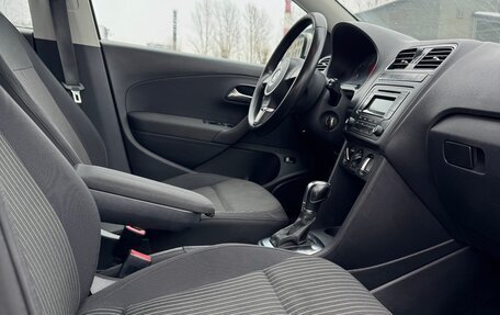 Volkswagen Polo VI (EU Market), 2011 год, 560 000 рублей, 6 фотография