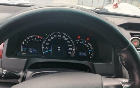 Toyota Camry, 2012 год, 1 390 000 рублей, 9 фотография