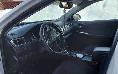 Toyota Camry, 2016 год, 2 200 000 рублей, 7 фотография