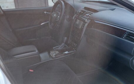 Toyota Camry, 2016 год, 2 200 000 рублей, 10 фотография