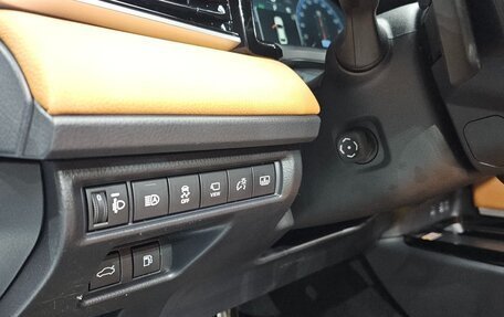 Toyota Camry, 2025 год, 6 800 000 рублей, 14 фотография