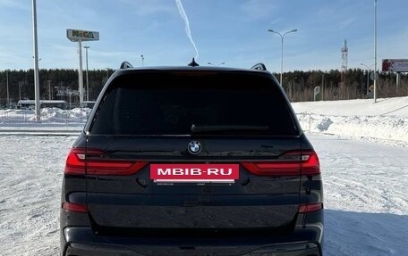 BMW X7, 2021 год, 7 500 000 рублей, 4 фотография