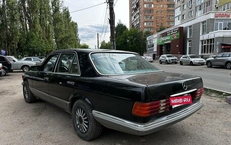 Mercedes-Benz S-Класс, 1982 год, 470 000 рублей, 4 фотография