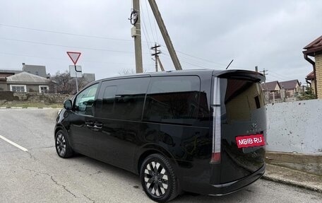 Hyundai Staria, 2021 год, 4 500 000 рублей, 4 фотография