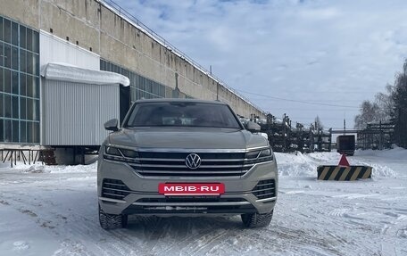 Volkswagen Touareg III, 2022 год, 8 000 000 рублей, 4 фотография