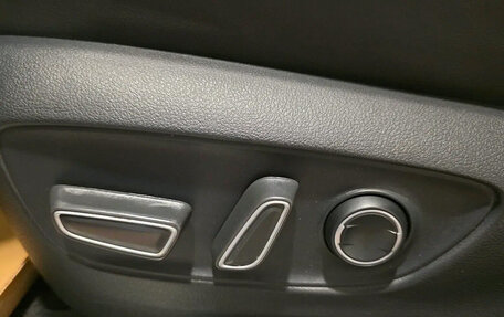 Toyota Highlander, 2026 год, 5 890 000 рублей, 21 фотография