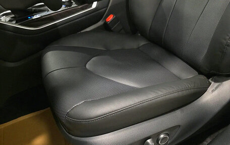 Toyota Highlander, 2026 год, 5 890 000 рублей, 20 фотография